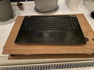 HP 15-bw055sa 15.6" Laptop - Grey - 4GB RAM 480 SSD - NO SCREEN - Picture 1 of 2