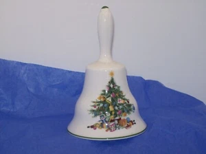 CERNO ELIZABETHAN  "SEASON'S GREETINGS"  BELL - Picture 1 of 4