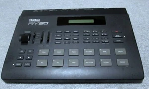 YAMAHA RY30 RHYTHM PROGRAMMER Drum Machine working - Picture 1 of 3