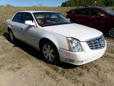 Used Air Cleaner Assembly fits: 2006 Cadillac Dts  Grade A - Image 1 of 4