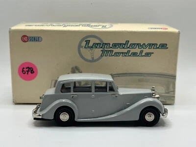 Lansdowne LDM 8a 1954 Triumph Renown, Light Gray, England 1/43 Scale LDM8 - Image 1 of 4