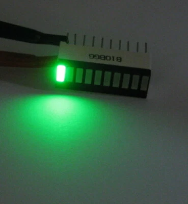 10 Segment Bright Green LED Bargraph Display Module - 2.5 V - 20 Pins - 5x1.8 mm - Image 1 of 4