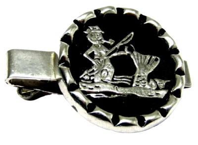 Clipe de gravata vintage prata pescador mosca grande redondo esmalte preto presente joia masculina - Imagem 1 de 3