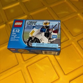 5Star-TD Lego City Police Motorcycle 7235