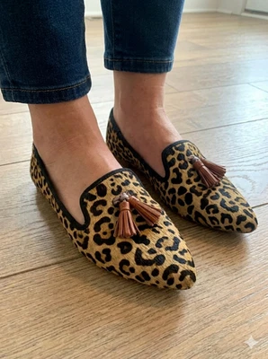 Mocasines Hush Puppies para mujer talla 10 estampado de leopardo pelo de becerro borla punta Foto 1 de 4