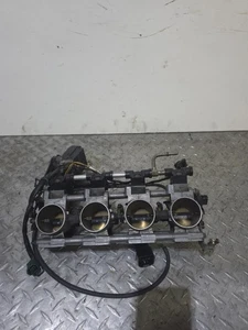 SUZUKI GSXR 750 2000-2001 OEM CUERPO DEL ACELERADOR SIN MARIPOSAS SUPERIORES  - Imagen 1 de 12