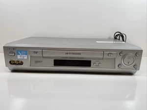 Sony SLV-N700 Silver Video Cassette Recorder VCR Hi-Fi Stereo *No Remote* Tested - Picture 1 of 13
