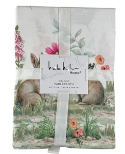 Nuevo con etiquetas Mantel Nicole Miller Conejitos de Pascua Floral Primavera Jardín 60" X 104" - Imagen 1 de 7