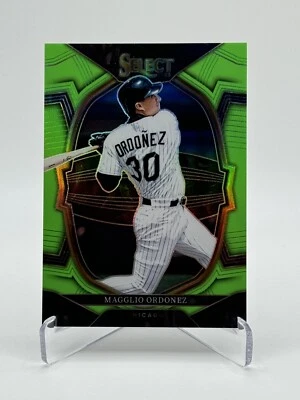 2023 Panini Select #16 MAGGLIO ORDONEZ | Neon Green /75 - Image 1 of 3