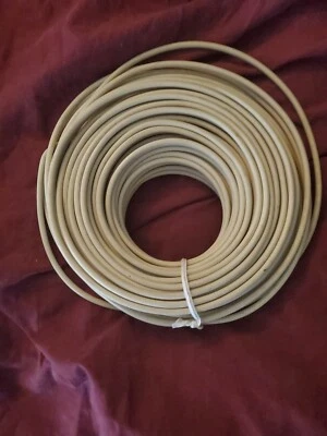 UTP CAT 3 - UL E310848 - Tipo CMX - 24 AWG x6C - 100 pies/100 pies a 0 pies/100 pies - nuevo Foto 1 de 2