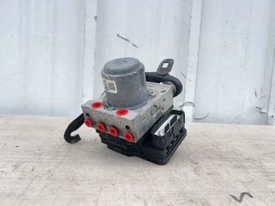 Honda HR-V 2016-2018 conjunto de bomba de freno antibloqueo 1,8 L 4 cilindros tracción delantera 79 k -ex- 60909 Foto 1 de 4