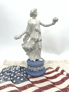 Wedgwood Jasperware Dancing Hours Floral Posy Statue Figurine #20/3000 SIGNED - Picture 1 of 11
