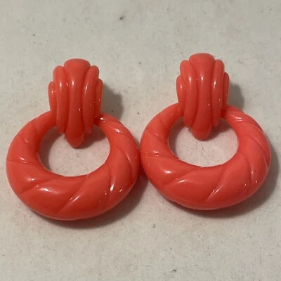 Pendientes Napier de colección Hot Pink tornillo trasero años 80? Años 90? colgante plástico divertido retro  Foto 1 de 4