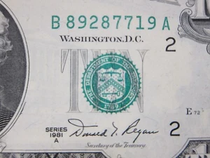 1981A $10 FRN #B89287719A - Picture 1 of 7