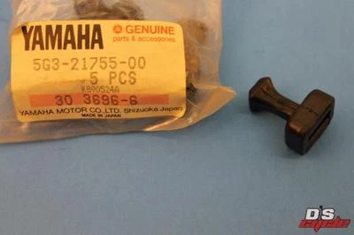 NOS YAMAHA 1983-1987 CV80 RIVA 50 80 ABRAZADERA AMORTIGUADOR PARTE # 5G3-21755-00-00 Foto 1 de 4