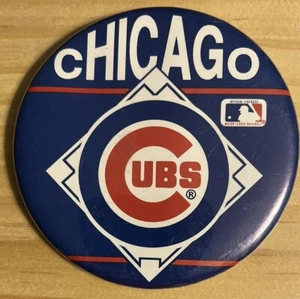 Vintage um 1986 MLB Chicago Cubs Sammlerstück Baseball Button Pin von Wincraft - Bild 1 von 4