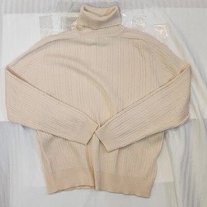 Liz Claiborne Women Small Ivory Color 100% Merino Wool Turtleneck Sweater Size L - Picture 1 of 11