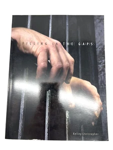 Filling in the Gaps Kelly Christopher 2014 Paperback Very Good - Imagen 1 de 11