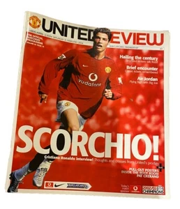 MANCHESTER UNITED V LEEDS UNITED - PREMIER LEAGUE - 21/2/2004 - Picture 1 of 1