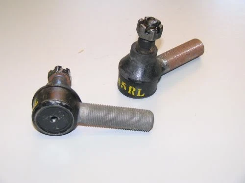 2 extremos de barra de amarre Willys 4-63 vagón y Jeepster 1946-51 NUEVO Foto 1 de 1