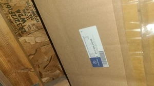 Genuine Mercedes-Benz Screen 251-906-00-00 - Bild 1 von 2