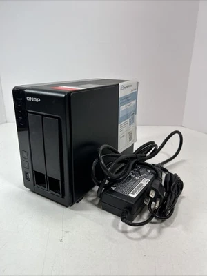 QNAP TS-251+ (w/2x4TB Hard Drives) System Memory 2-Bay NAS TESTED w/ AC ADAPTER - Image 1 of 4