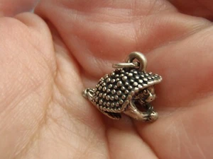 PORCUPINE Sterling Silver Charm Pendant Animal eating .925 3D Free Shipping - Picture 1 of 20