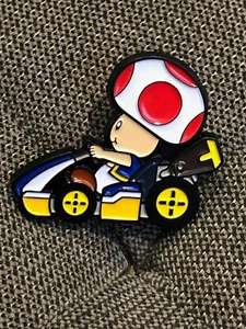 Nintendo Super Mario Kart Collector Pins Series 2 - Toad - Switch 3DS Wii U Snes - Bild 1 von 2