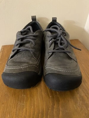 Keen 1021756 Mujer Kaci II Oxford Imán Negro Zapato Informal Talla 7 Botas Foto 1 de 4