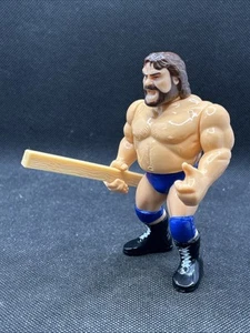 Wrestling WWF Hasbro Action Figure Hacksaw Jim Duggan - Mossa Funzionante - Picture 1 of 5