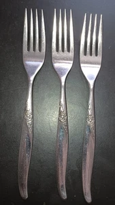 ONEIDA/ROGERS LA ROSE STAINLESS DINNER FORKS LOT 3 PC - Picture 1 of 4