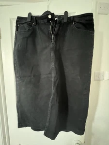 Black M&S Denim Skirt Size 20 - Picture 1 of 5