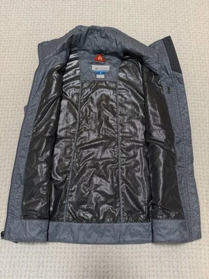 Women’s Columbia Omni-Heat vest, medium.   Excellent condition  - Image 1 of 4