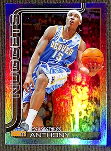 Lámina arco iris #256 Denver Nuggets Topps Carmelo Anthony (HOF) 2025 - Salón de la Fama - Imagen 1 de 2