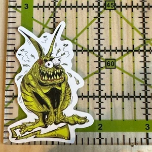 Adesivo decalcomania vinile Crazy Green Monster Alien - Rat Fink Big Daddy Bomb Rat Rod - Foto 1 di 5