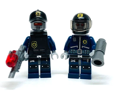 LEGO Robo SWAT Minifigure (Lot X2) Super Secret Police The LEGO Movie 70819 - Image 1 of 2