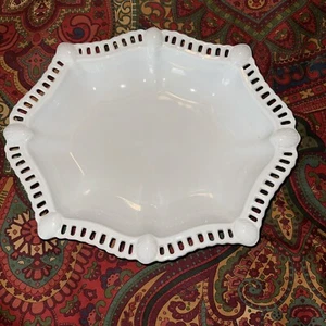 Wonderful Mikasa Bridal Lace Octagonal 14x11.5x2” Bowl Great Condition. - Picture 1 of 6