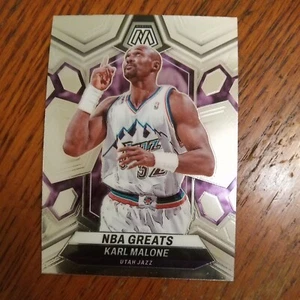 2023-24 Panini Mosaic #297 Karl Malone Silver Mosaic NBA Greats - Picture 1 of 6
