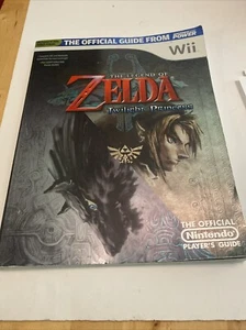Twilight Princess Video Game Official Nintendo Power Players Guide with Poster - Picture 1 of 3