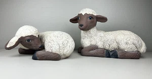 2 VINTAGE 1988 SCIOTO CERAMIC LAMB SHEEP FIGURINES EASTER SPRING DECOR SET - Picture 1 of 24
