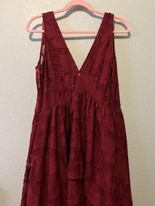 NWT Ina Burgundy High Low Lace Dress Size Medium - Picture 1 of 8