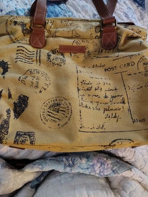  Bolsa de ombro Bella Taylor em bom estado veja Desc - Imagem 1 de 2