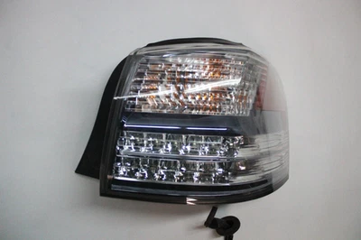 Lexus HS250H 2010 cuarto trasero derecho montaje de luz trasera 10 11 12 Foto 1 de 4