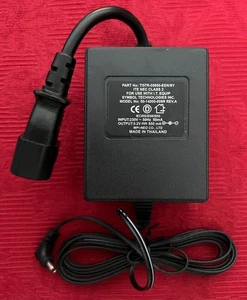 Symbol Technologies T157R-05650-EEN/SY Adapter Ref00152 . - Afbeelding 1 van 4