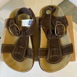 gap baby boy sandals