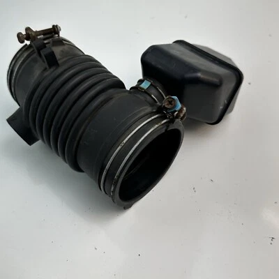 2011-2016 TOYOTA SIENNA 3.5L AIR INTAKE DUCT TUBE HOSE 17881-0P080 OEM - Image 1 of 4