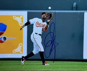 Adam Jones Signed Autographed 8x10 Photo Baltimore Orioles MLB Baseball Auto - Picture 1 of 1