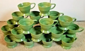 Set of 25 Vintage Plastic Solo Cozy Cup Holders #68 & 68A Avocado Green - Picture 1 of 4