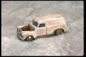 SMC-709 1950 Chevrolet Van for Junk Scene HO, HOn30 Scale unfinished - Picture 1 of 1