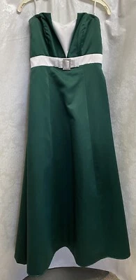 Vestido largo de satén verde y blanco Alexia Designs, talla 14 Foto 1 de 3